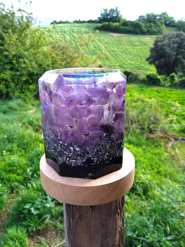 Lampara orgonita octogonal flor de vida artesania energetica la espiral 02