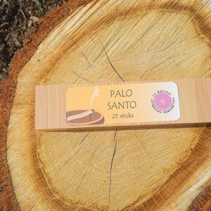 Incienso orgánico artesanal 4 Incienso orgánico de Palo Santo